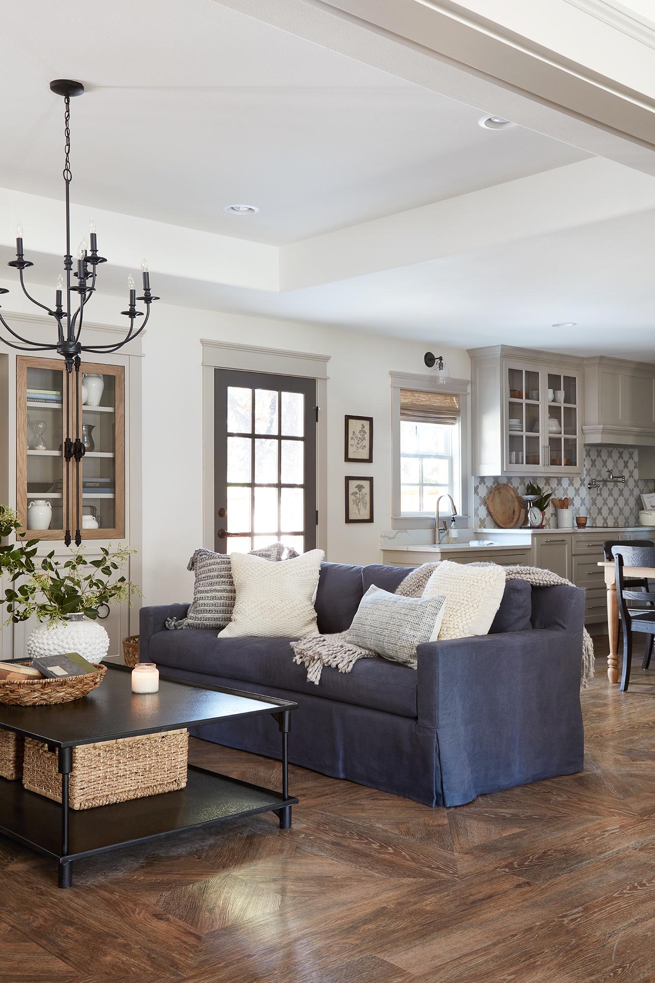 The Copp House From Fixer Upper Living Room Scene Therapy