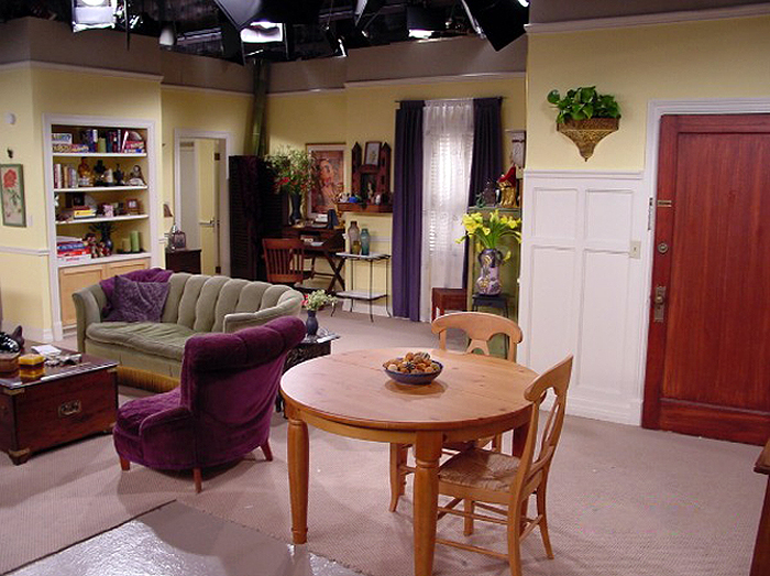 Phoebe S Apartment From Friends Scene Therapy