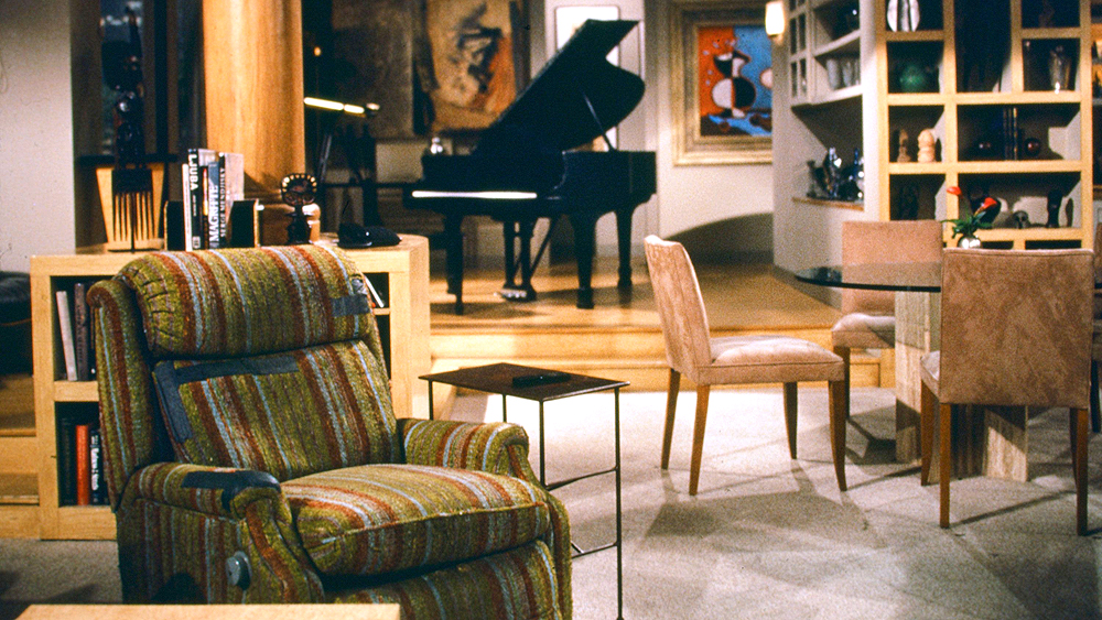 frasiers apartment in Frasier - Scene Therapy