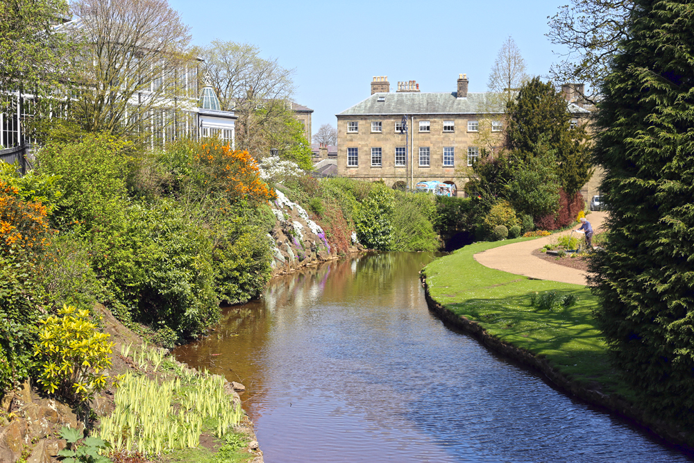 can you visit buxton water