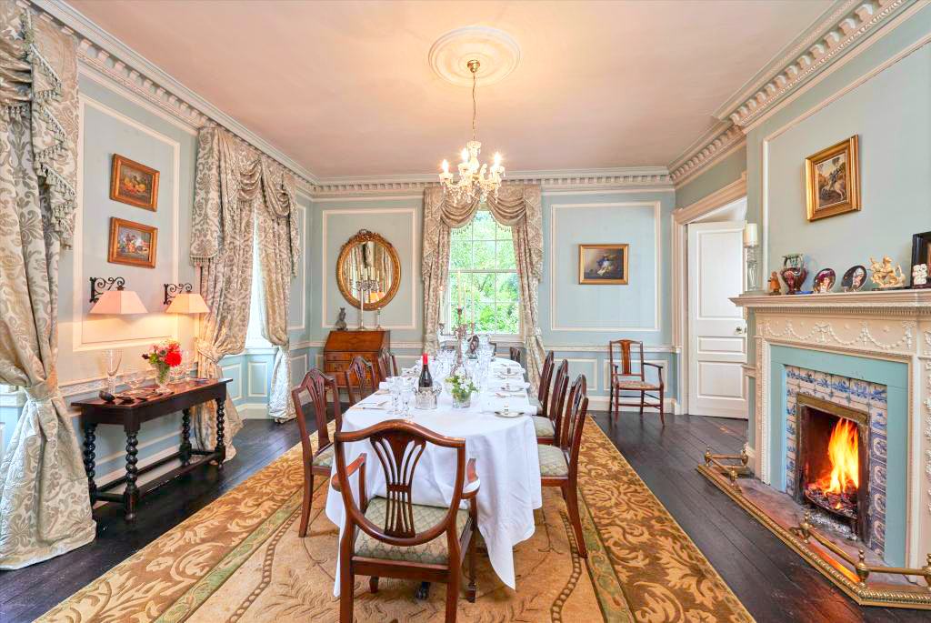 British mansions for sale - Aislaby Hall dining room - Scene Therapy