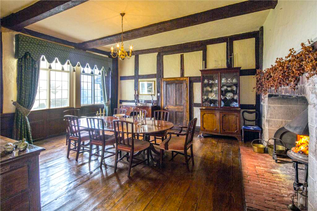 British Historic Homes For Sale Medieval Dining Room Scene Therapy